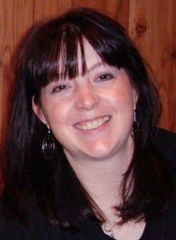 April Scarlett-Freelance-Writer